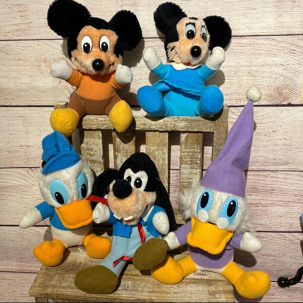 Vintage Mickey’s Christmas Carol Plush - set of 5